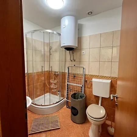 Apartmán Prova S Pogledom Na I Besplatnim Parkingom